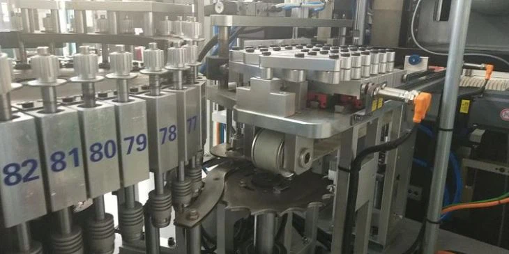 5 gallon pet bottle blowing machine3(001)